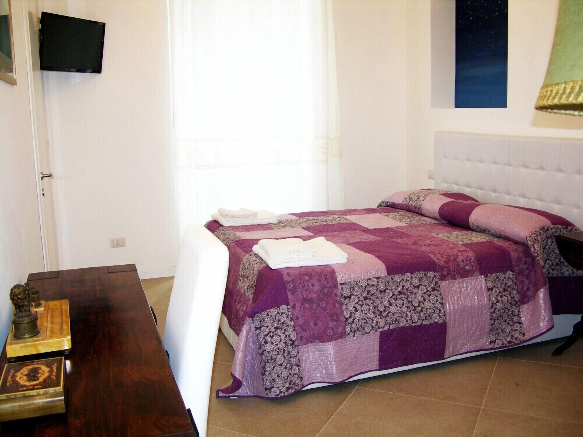Hotel Bless&B G.H. Roma Esterno foto