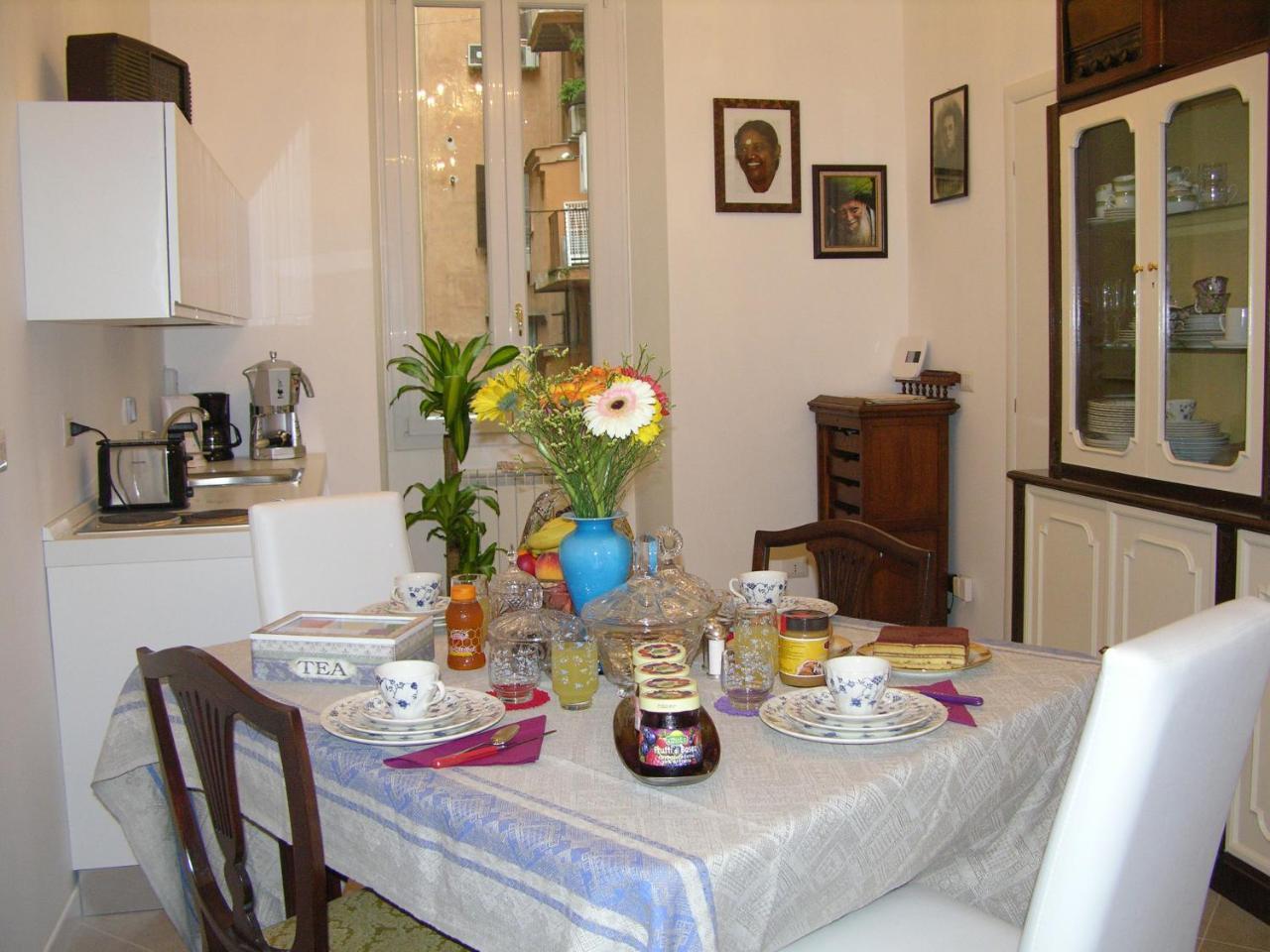 Hotel Bless&B G.H. Roma Esterno foto